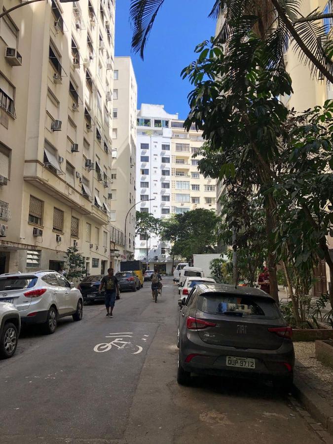 Em Copacabana A 65 Metros Da Praia, Posto 5